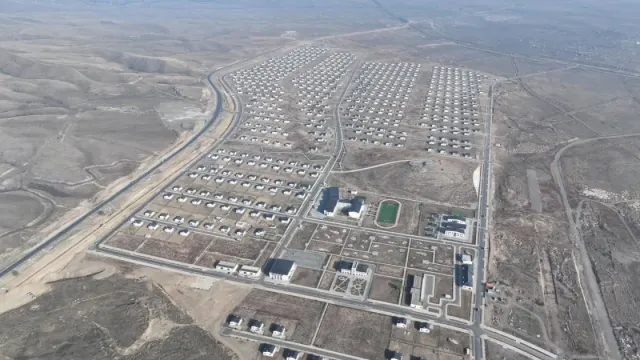Ağdam rayonunun Xıdırlı kəndinin tikintisi — foto 3